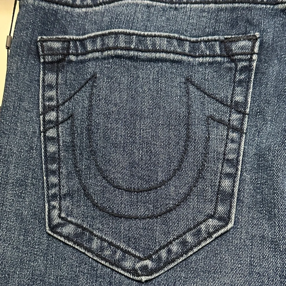 NEW‎ TRUE RELIGION Ricky SN Relaxed Straight Jean Medium Tidal Wash Size 34 x 34